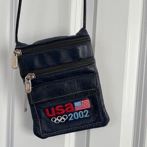USA 2002 Navy Leather Crossbody Bag